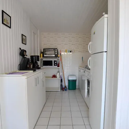 Prázdninový dům Maison 4 Pieces Au Centre De - 2 Chambres, Animaux Admis - Fr-1-705-34