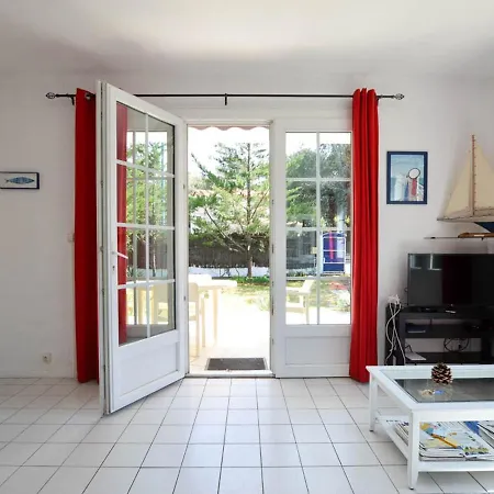 Prázdninový dům Maison 4 Pieces Au Centre De - 2 Chambres, Animaux Admis - Fr-1-705-34 La Palmyre
