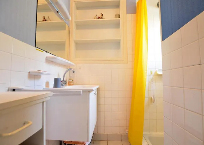 Holiday home Maison 4 Pieces Au Centre De La Palmyre - 2 Chambres, Animaux Admis - Fr-1-705-34 *